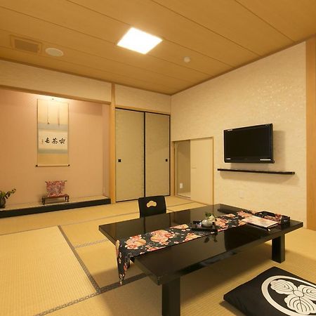 Matsui-Bekkan Hanakanzashi Kyoto Bagian luar foto